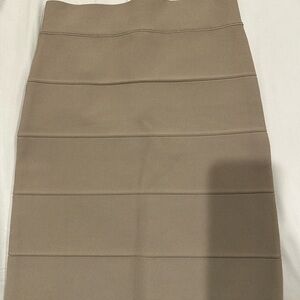 BCBGMaxAzria NWT Taupe Khaki XS Pencil Skirt